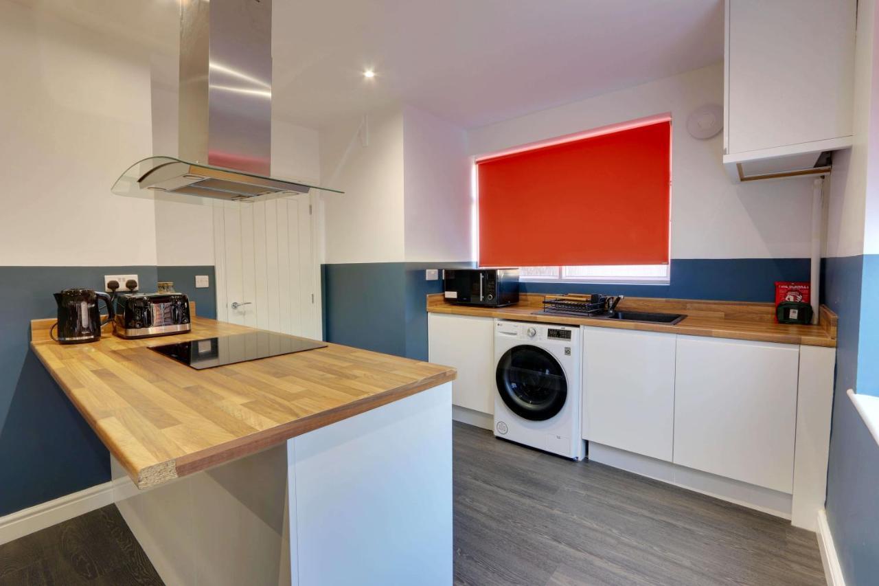 #Upmarket, Exceptional 4 Bed House, With Free Parking, Close To Amenities And Supermarkets Σέφιλντ Εξωτερικό φωτογραφία